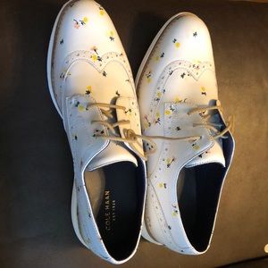 Cole Haan tie shoes with spring floral design